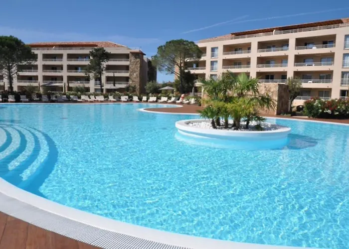 Апартаменты Salin Bay *